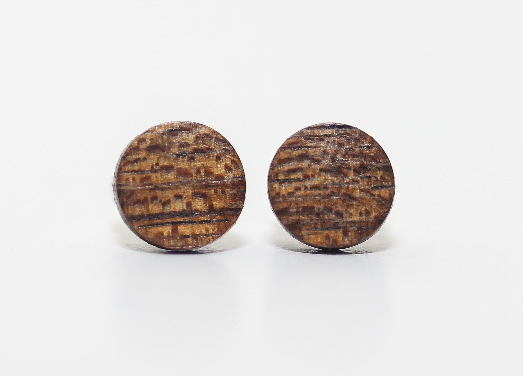 Holzohrstecker von KINHolzdesign