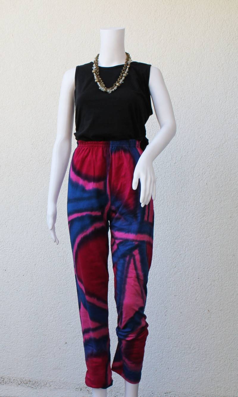 Vintage Batik Cloth Pants/90S Cotton Batik Trousers Tight/ 1990 Light Summer Different Designs Batikhose Vintage Batik Cloth Pants/90S Cotton Batik Trousers Tight/ 1990 Light Summer Different Designs Batikhose von KITSCHSCHICK