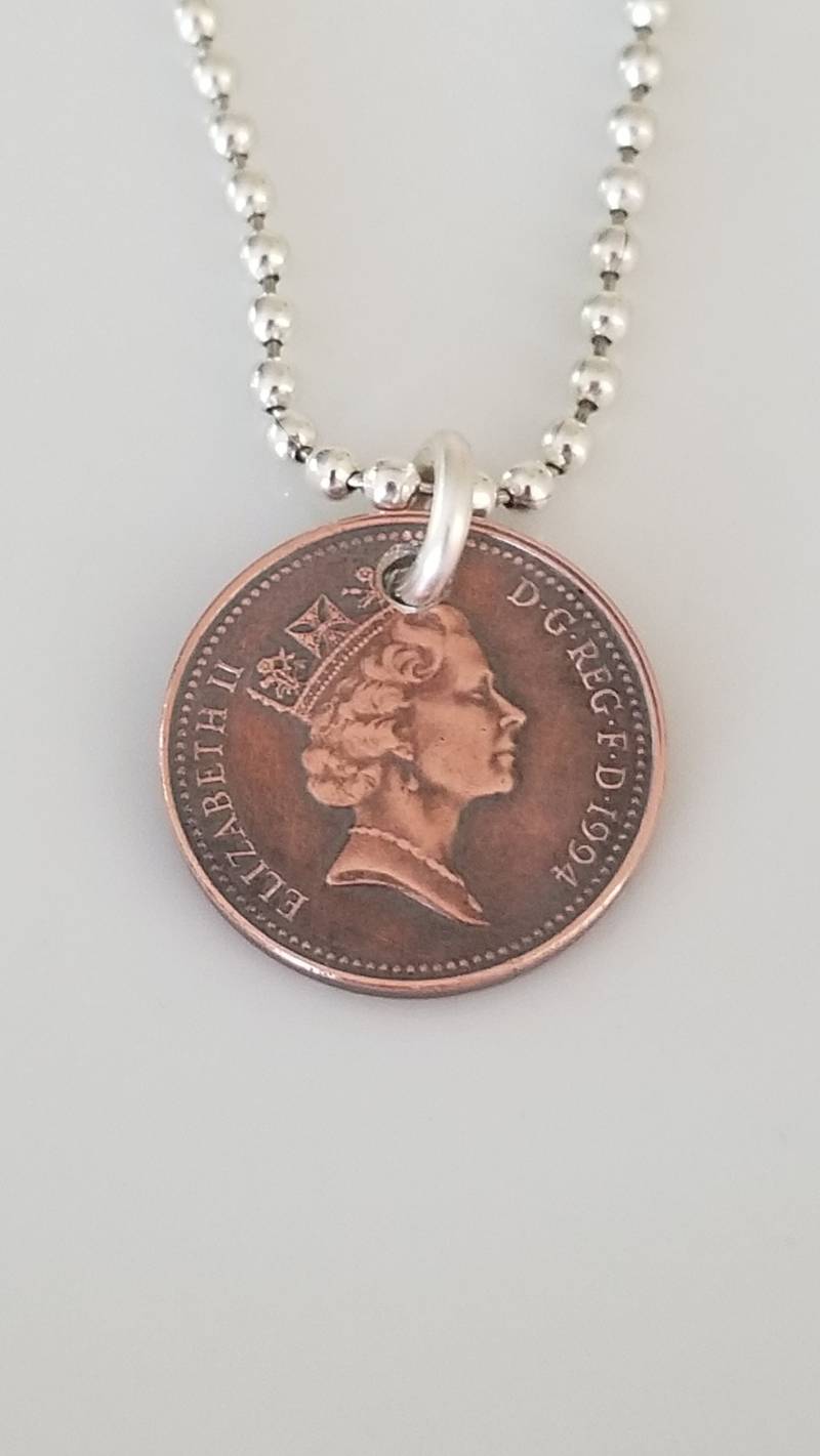 1994 Uk Großbritannien Münze Halskette | Königin Elizabeth Die 2.anhänger Handgefertigter Schmuck Reisegeschenk Einzigartiges Geschenk 1994 Uk Großbritannien Münze Halskette | Königin Elizabeth Die 2.anhänger Handgefertigter Schmuck Reisegeschenk Einzigartiges Geschenk von KJCoinJewelry