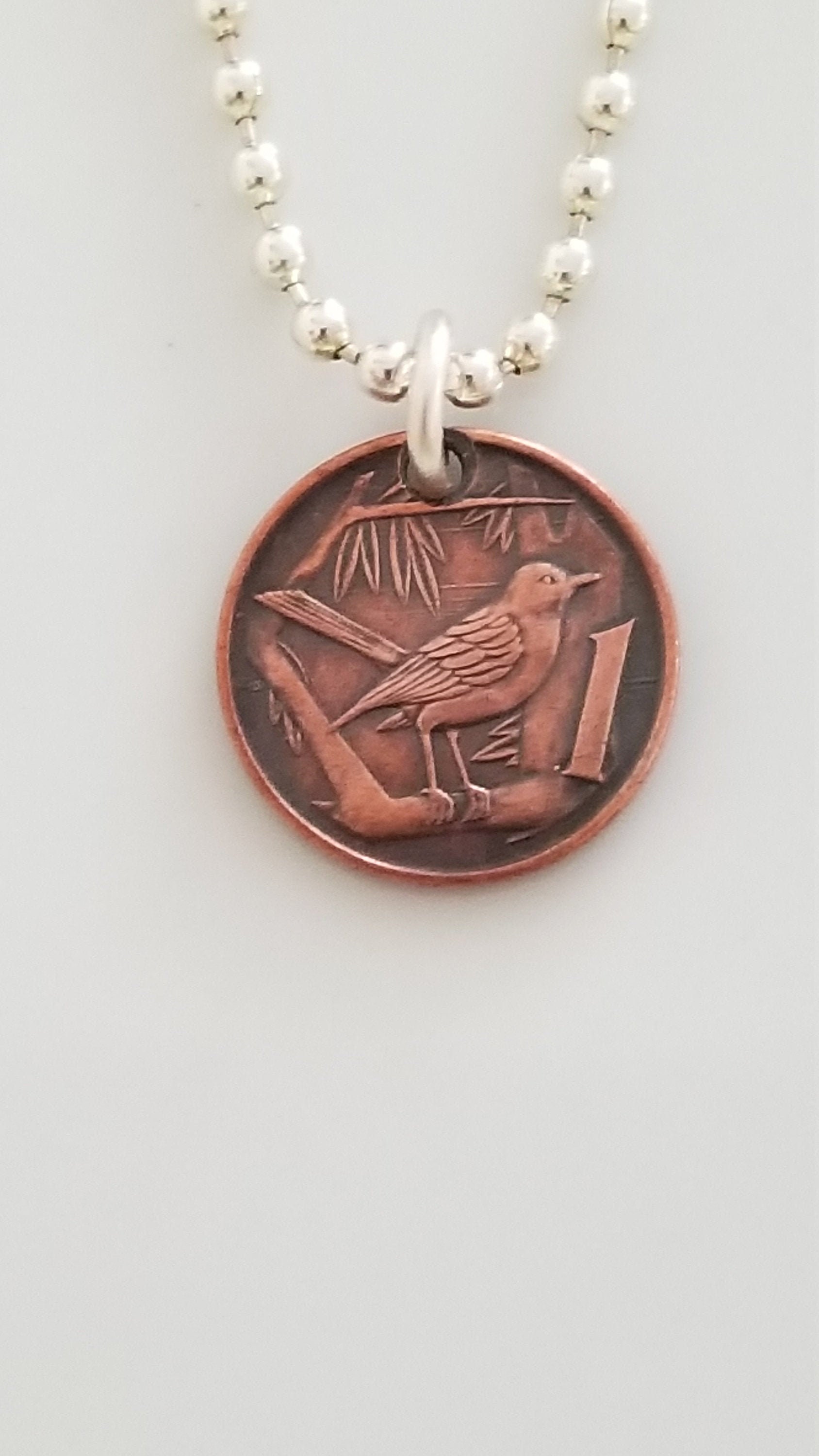 Cayman Islands Münzkette | Vogel Münze Anhänger Einzigartiges Geschenk Island Schmuck Cayman Islands Münzkette | Vogel Münze Anhänger Einzigartiges Geschenk Island Schmuck von KJCoinJewelry