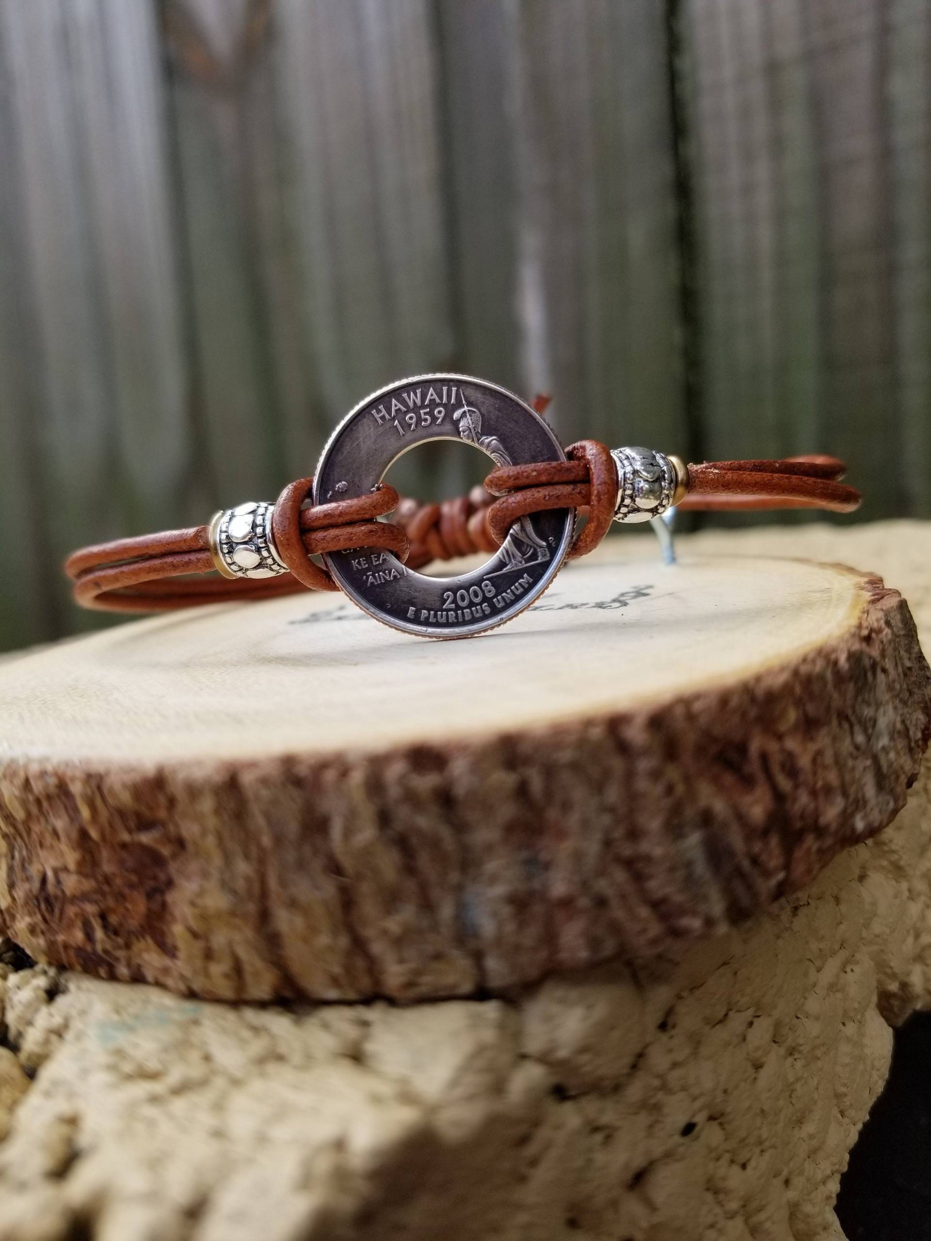 Hawaii State Coin Armband | Viertel Lederarmband Münz-Armband Einzigartiges Geschenk Münzschmuck Schmuck von KJCoinJewelry