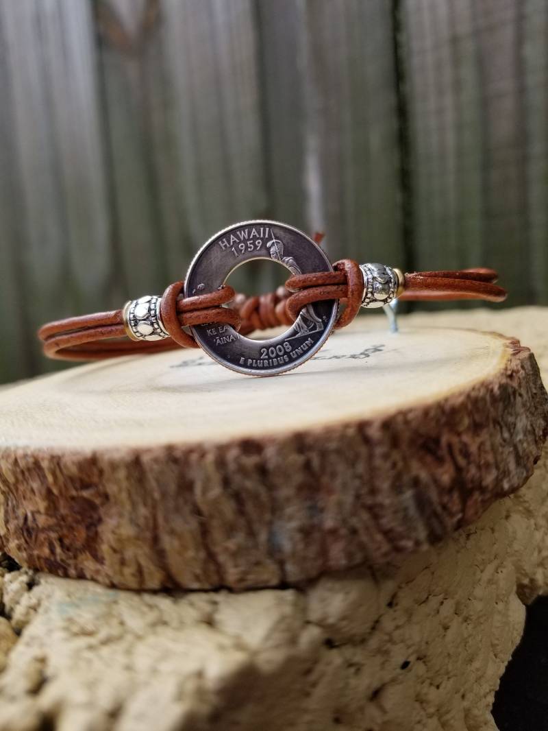 Hawaii State Coin Armband | Viertel Lederarmband Münz-Armband Einzigartiges Geschenk Münzschmuck Schmuck Hawaii State Coin Armband | Viertel Lederarmband Münz-Armband Einzigartiges Geschenk Münzschmuck Schmuck von KJCoinJewelry