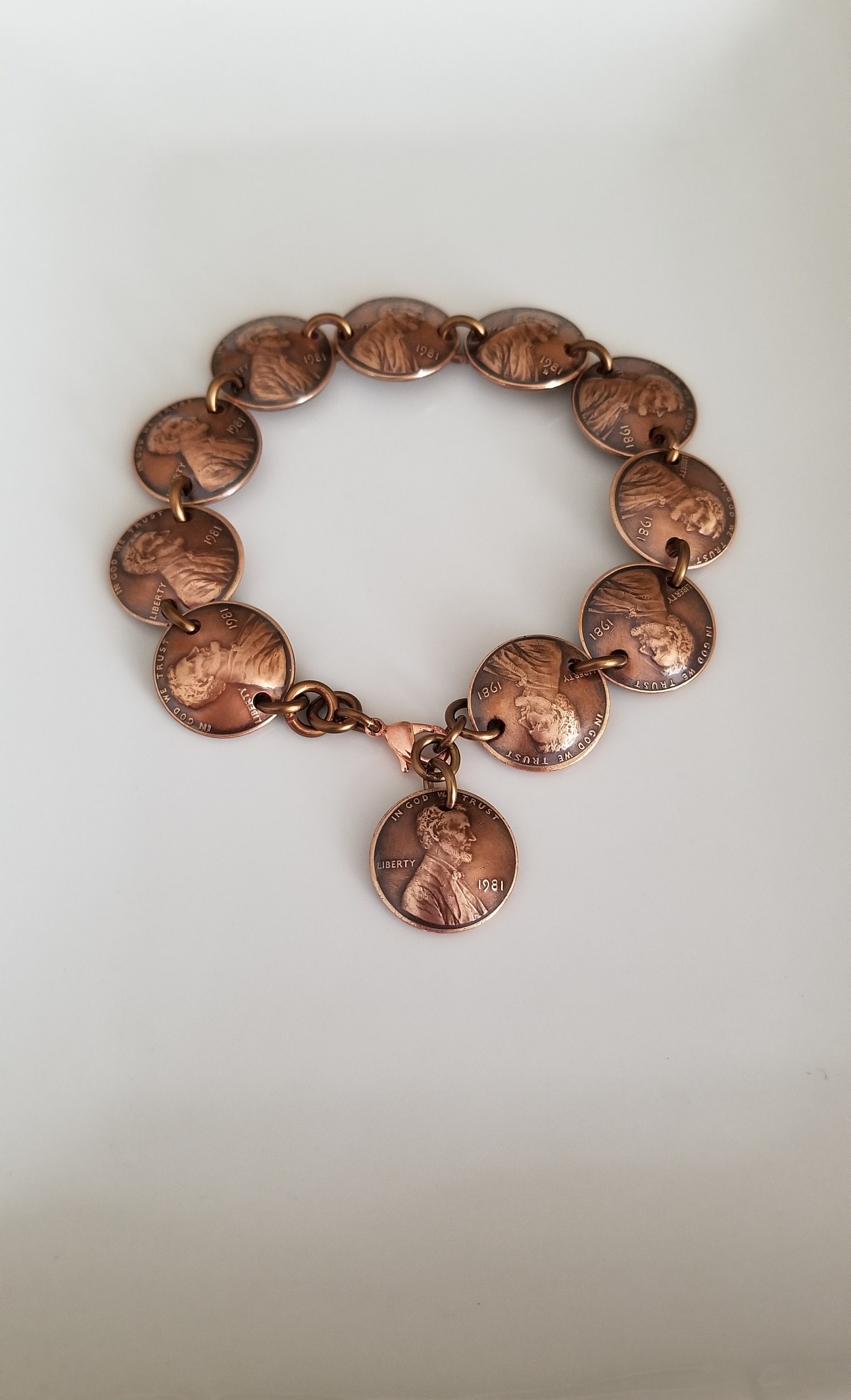 Individuell, Auf Bestellung Gefertigt Wählen Sie Ihre Jahre | Gewölbtes Pfennigarmband Münzschmuck Penny Schmuck Einzigartiges Geschenk von KJCoinJewelry