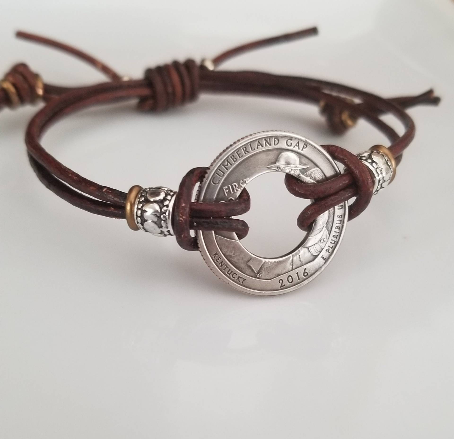 Park Quarter Armband | Münzschmuck Einzigartiges Geschenk Lederarmband Reise-Souvenir von KJCoinJewelry