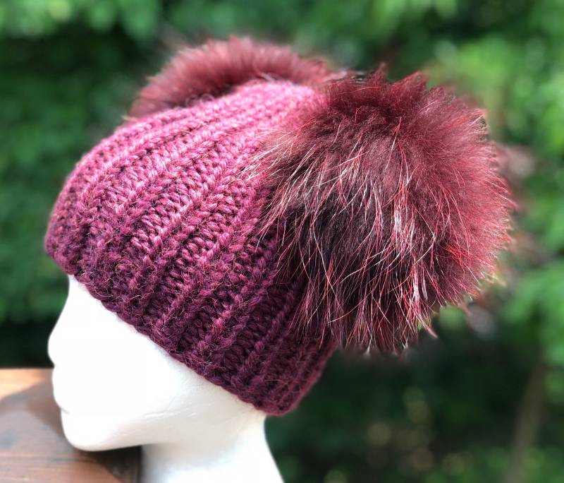 Doppelte Poms Mimi Beanie Chunky Mütze - 100 % Alpaka Handgemachte Strickmütze Waschbär Pom Lieferbar Damen Wintermütze von KKHATS