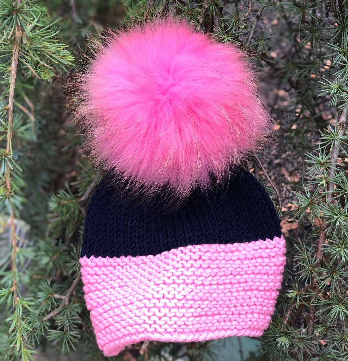Kinder Chunky Beanie Pelz Bommelmütze - 100% Wollmütze Handgemachte Strickmütze Waschbär Pom Damen Wintermütze 1-2 Jahre Alt von KKHATS