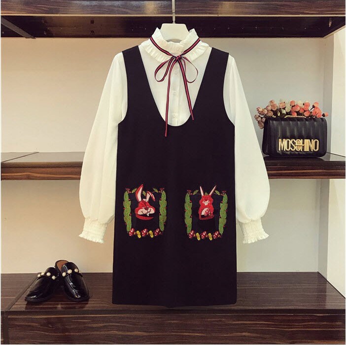 Bluse Und Schürzenkleid Passend Gr. 38 Bluse Und Schürzenkleid Passend Gr. 38 von KLALAShop