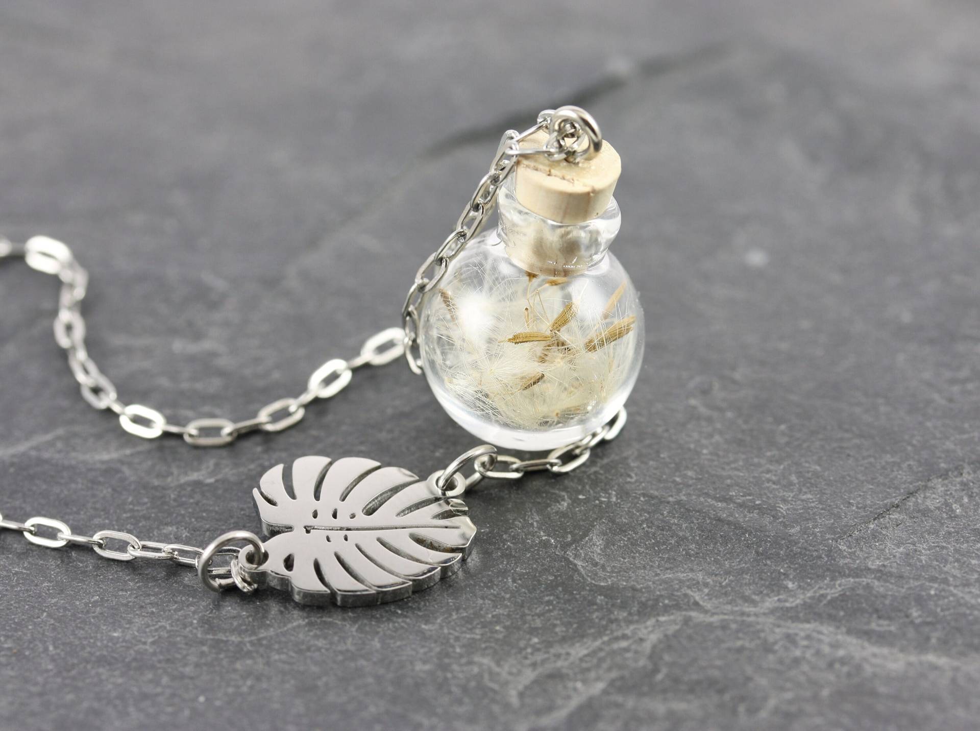 Jungle Monstera Pusteblume Kette Edelstahl | Echtes Boro Glas von KLAPPERGLAS