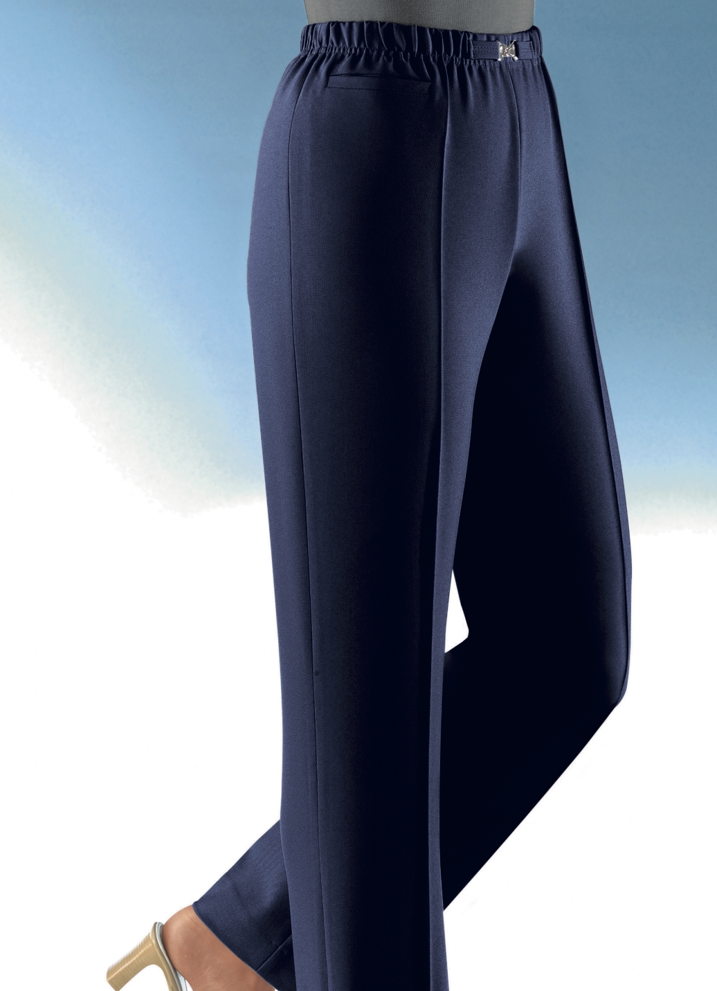 Hose in Schlupfform in 8 Farben, Marine, Größe 24 Hose in Schlupfform in 8 Farben, Marine, Größe 24 von KLAUS MODELLE