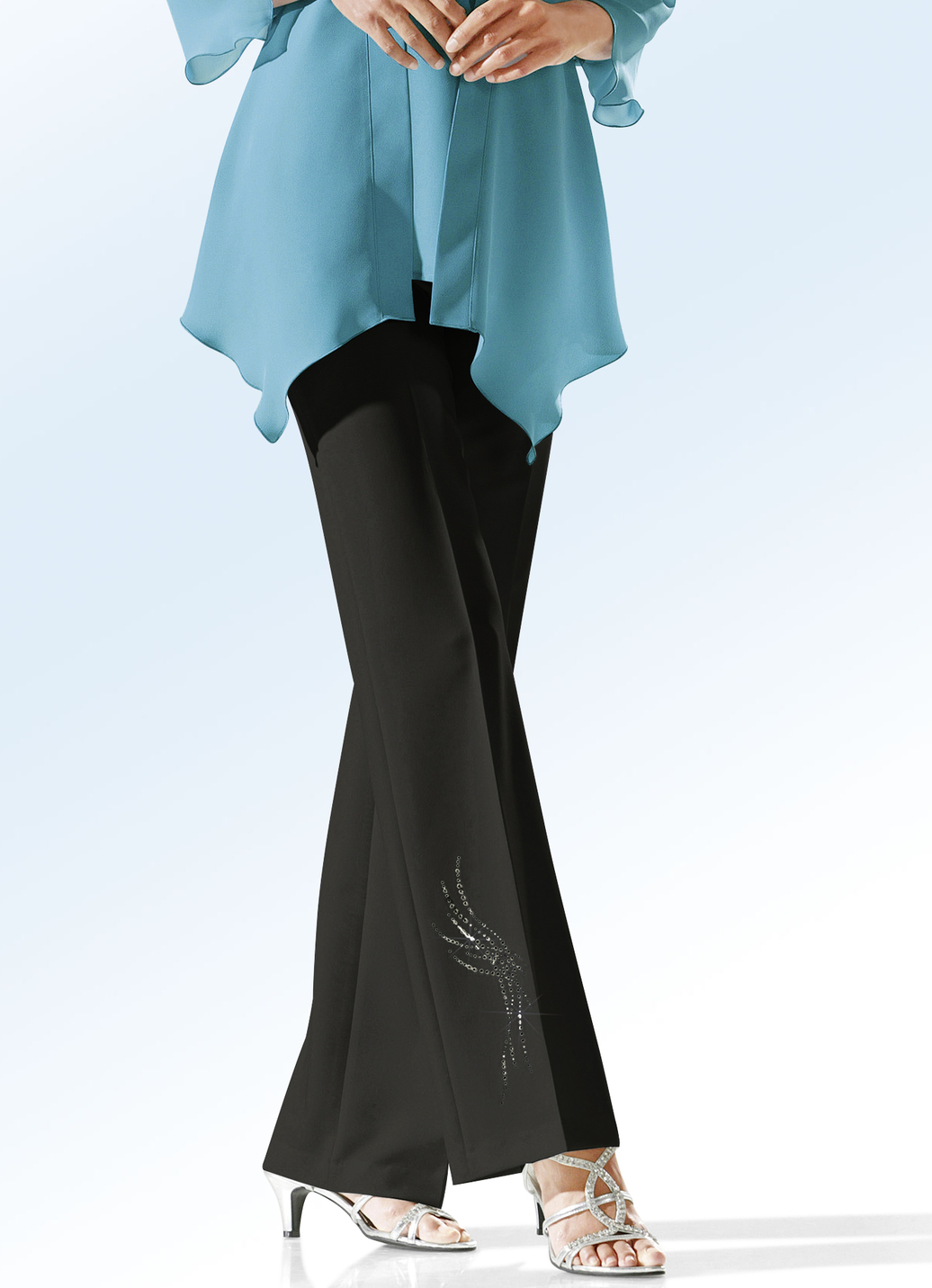 Hose mit schmückendem Strasszier-Motiv, Schwarz, Größe 50 Hose mit schmückendem Strasszier-Motiv, Schwarz, Größe 50 von KLAUS MODELLE