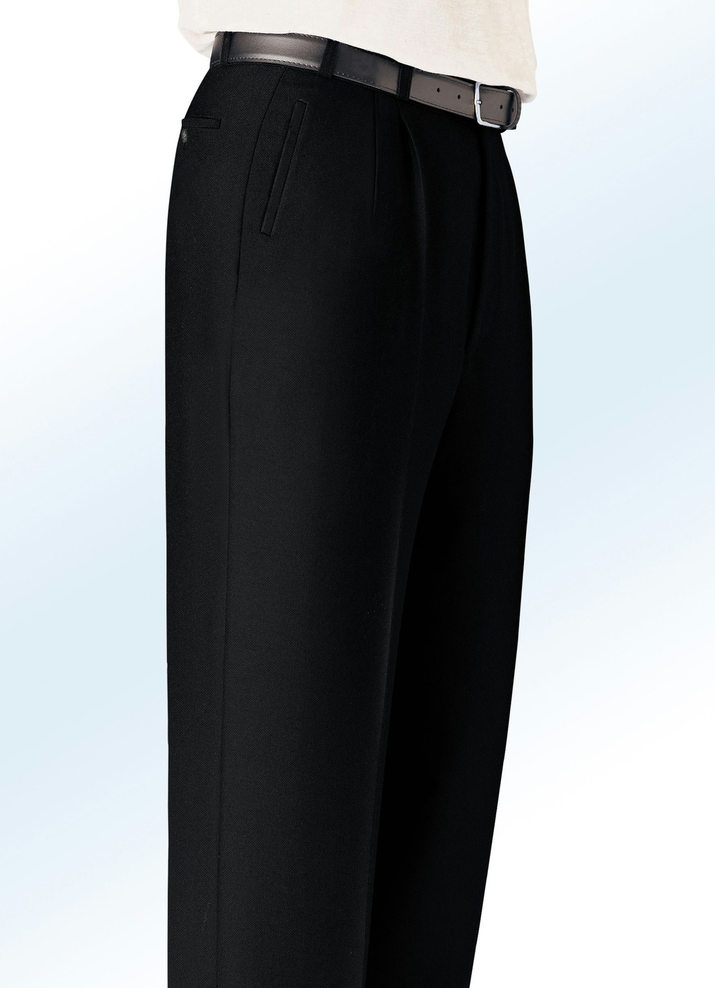 "Klaus Modelle"-Hose mit seitlichen Paspeltaschen in 5 Farben, Schwarz, Größe 27 "Klaus Modelle"-Hose mit seitlichen Paspeltaschen in 5 Farben, Schwarz, Größe 27 von KLAUS MODELLE