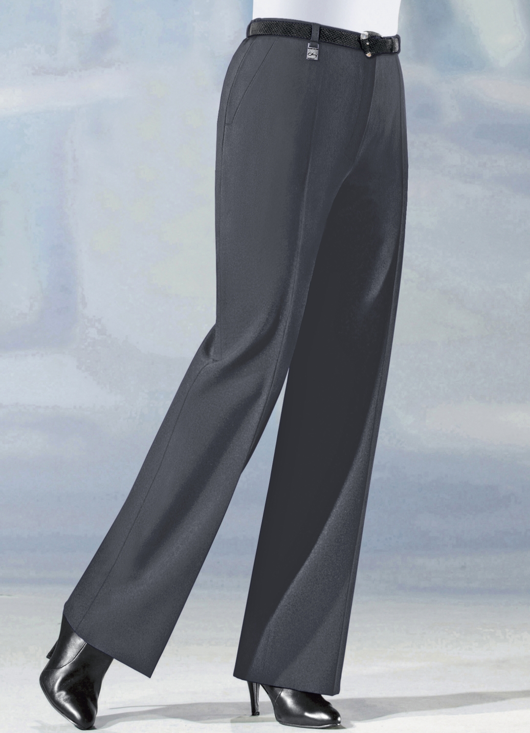 Hose in angesagter Marlene-Form in 6 Farben, Dunkelgrau, Größe 19 von KLAUS MODELLE