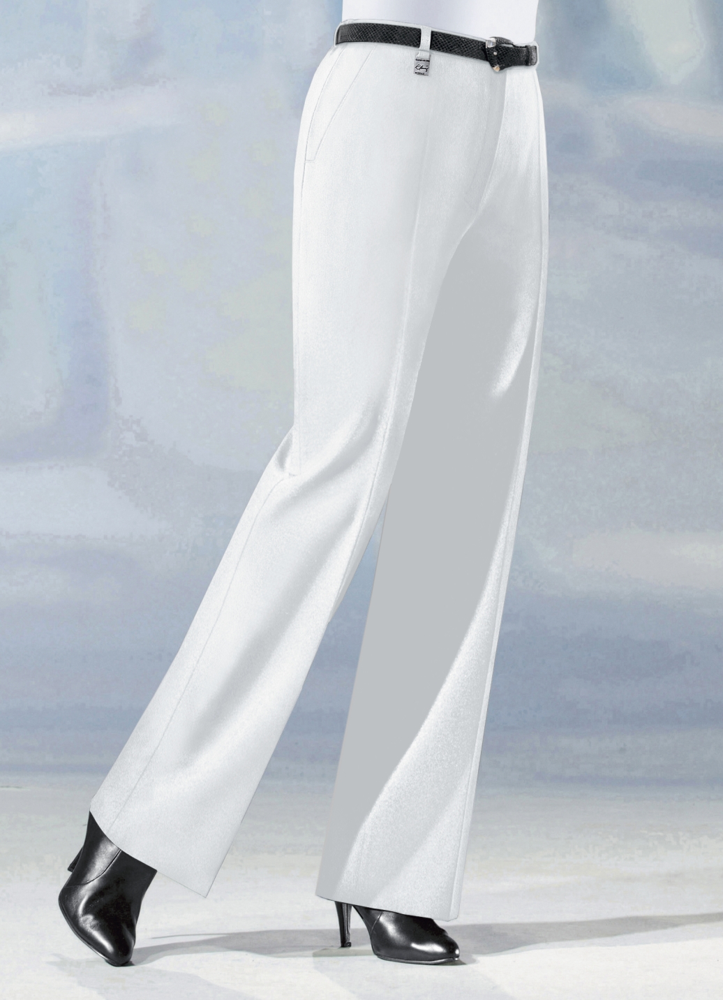 Hose in angesagter Marlene-Form in 6 Farben, Weiss, Größe 36 von KLAUS MODELLE
