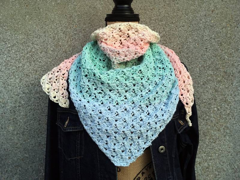 Wunderschönes Selbstgehäkeltes Wendetuch "Flowers & Squares" von KLCasaVariopinto