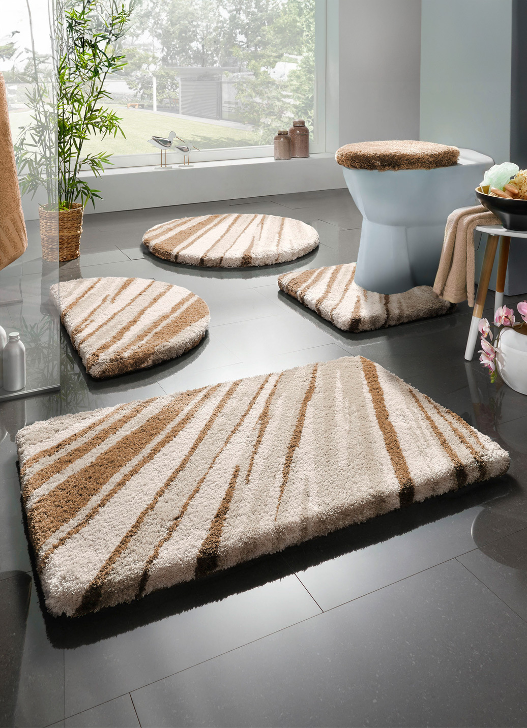 Badgarnitur von Kleine Wolke, Größe 108 (Stand-WC-Vorleger, 50/ 55 cm), Beige von KLEINE WOLKE