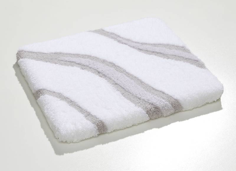 Moderne Badgarnitur von Kleine Wolke, Größe 109 (Hänge-WC-Vorleger,55/ 50 cm), Weiss-Silber von KLEINE WOLKE