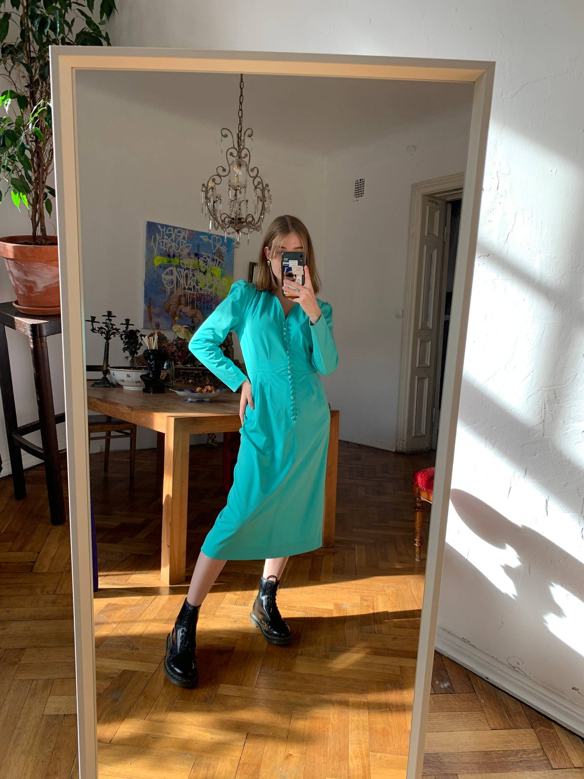 Vintage Grünes Midi Kleid, Langarm 80Er Jahre Kleid von KLEMvintage