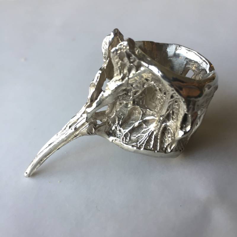 Wirbel Ring , Herren Schmuck Etsy Geschenkideen Bold Ring Knochen One Of A Kind Brutalist Biker Es Men Fischknochen Wirbel Ring , Herren Schmuck Etsy Geschenkideen Bold Ring Knochen One Of A Kind Brutalist Biker Es Men Fischknochen von KLIEDjewelry
