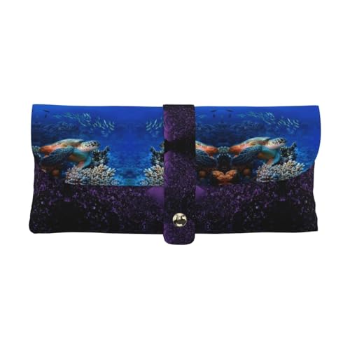 KLMELLMDE Exquisite Meeresschildkröte mit Fischen Stifteetui, Schnappverschluss Leder Brillentasche, Schule Stifteetui, Büro Schreibwaren Organizer, Make-up Tasche KLMELLMDE Exquisite Meeresschildkröte mit Fischen Stifteetui, Schnappverschluss Leder Brillentasche, Schule Stifteetui, Büro Schreibwaren Organizer, Make-up Tasche von KLMELLMDE