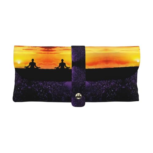 KLMELLMDE Exquisite Yoga Meditation Stifteetui Schnappverschluss Leder Brillentasche Schule Stifteetui Büro Schreibwaren Organizer Make-up Tasche KLMELLMDE Exquisite Yoga Meditation Stifteetui Schnappverschluss Leder Brillentasche Schule Stifteetui Büro Schreibwaren Organizer Make-up Tasche von KLMELLMDE