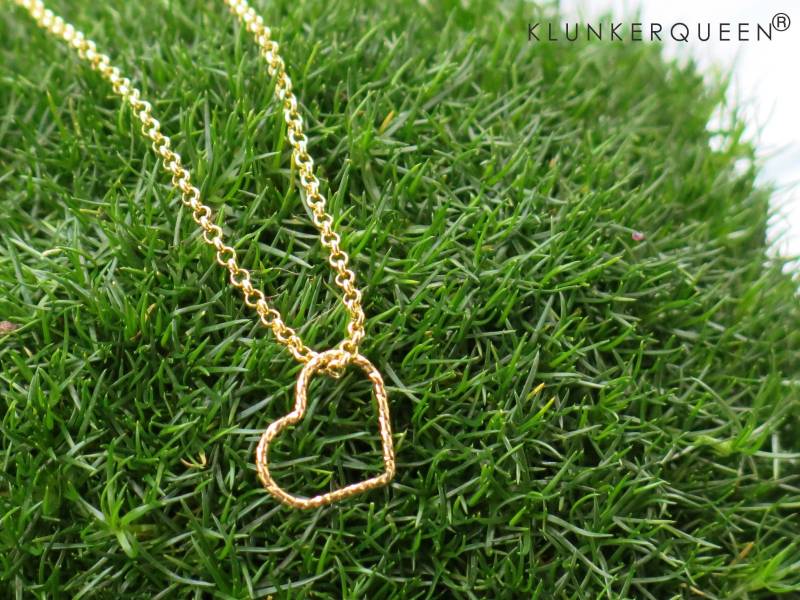 Armband Mit Goldenem Herz, Filigran Und Fein, Gold Armband Mit Goldenem Herz, Filigran Und Fein, Gold von KLUNKERQUEEN