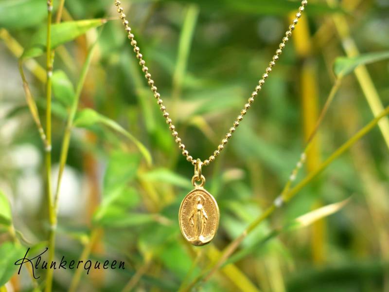 Kette, Madonna in Gold, Heilige Maria, Gemmenschmuck, Goldschmuck von KLUNKERQUEEN