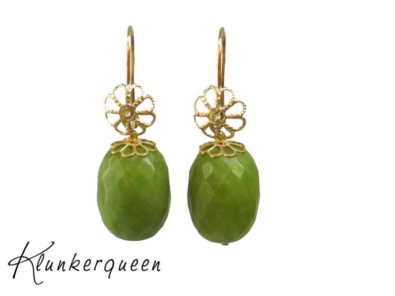 Ohrringe, Ein Traum in Olivenjade & Gold, Nicht Ganz Leicht Aber Traumhaft Schön Ohrringe, Ein Traum in Olivenjade & Gold, Nicht Ganz Leicht Aber Traumhaft Schön von KLUNKERQUEEN