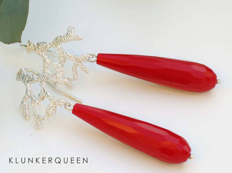 Ohrringe, Rot, Jadetropfen Trifft Silber, Korallenornament, Silber von KLUNKERQUEEN