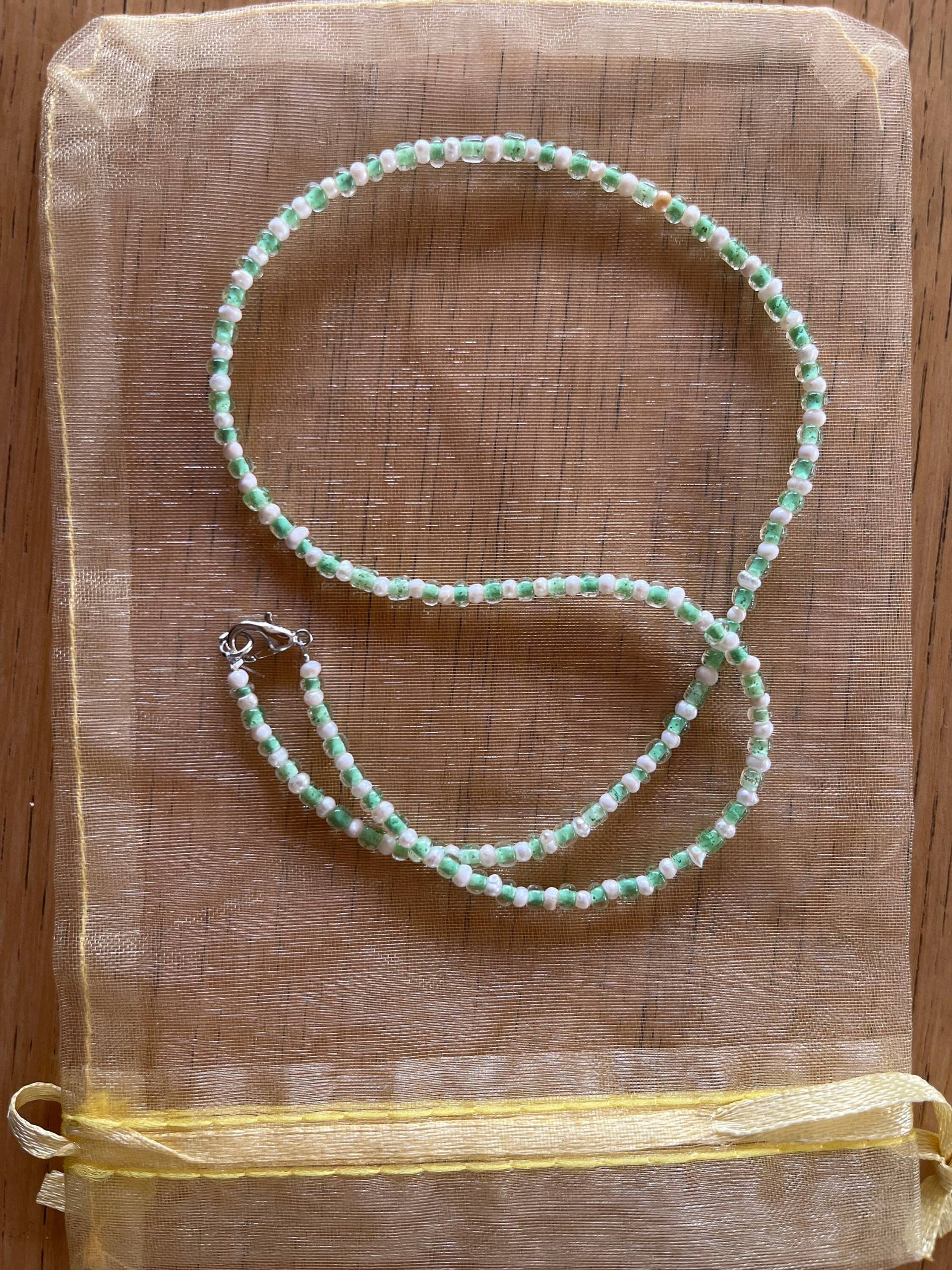 Perlenkette von KLottaHats