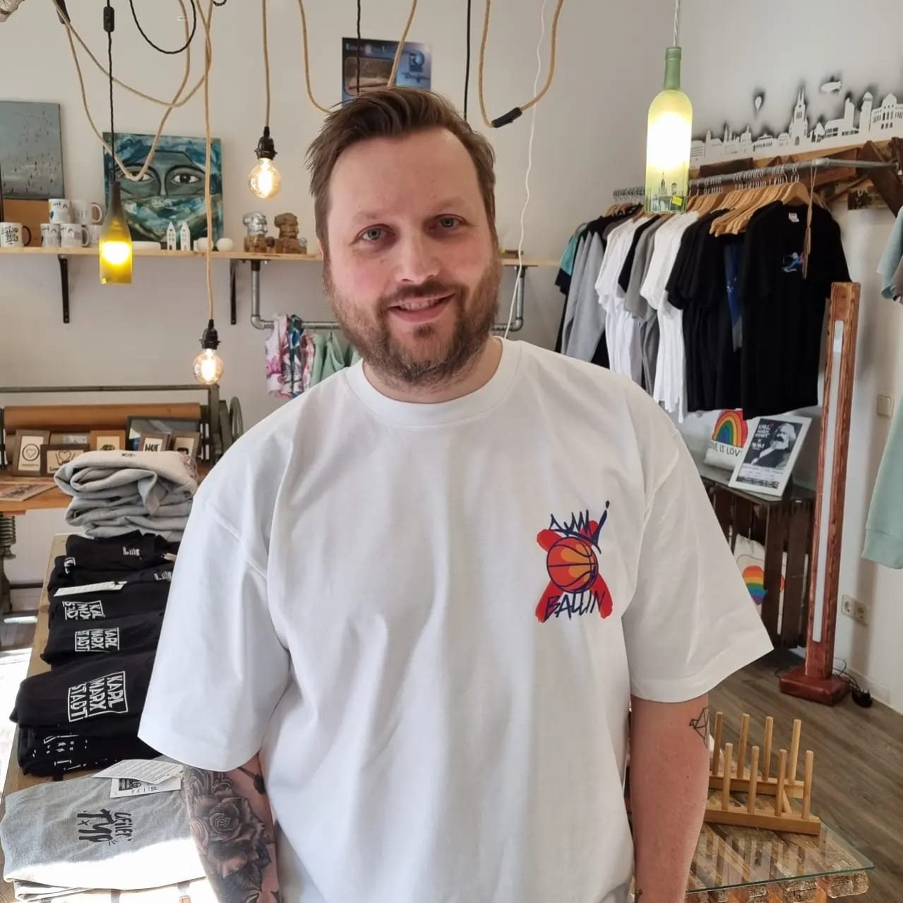 T-Shirt "Basket-Karli" | Oversized T-Shirt "Basket-Karli" | Oversized von KMSKreativfabrik