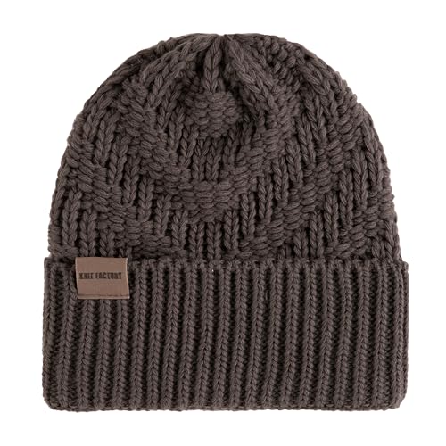 KNIT FACTORY - Sally Mütze - Strickmütze für Damen und Herren - Beanie - Wintermütze mit Wolle - Robusten Look - Hochwertige Qualität - Taupe von KNIT FACTORY