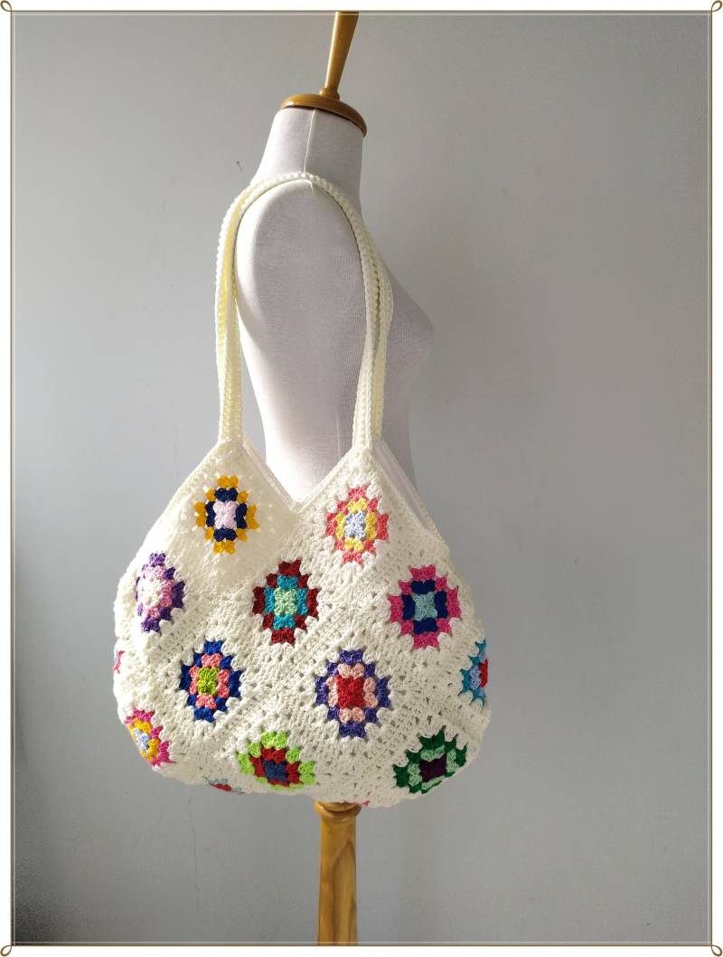 Crochet Grandma Square Tragetasche Handgemachte Patchwork Schultertasche Aus Baumwolle von KNITANDCROCHETWORLD