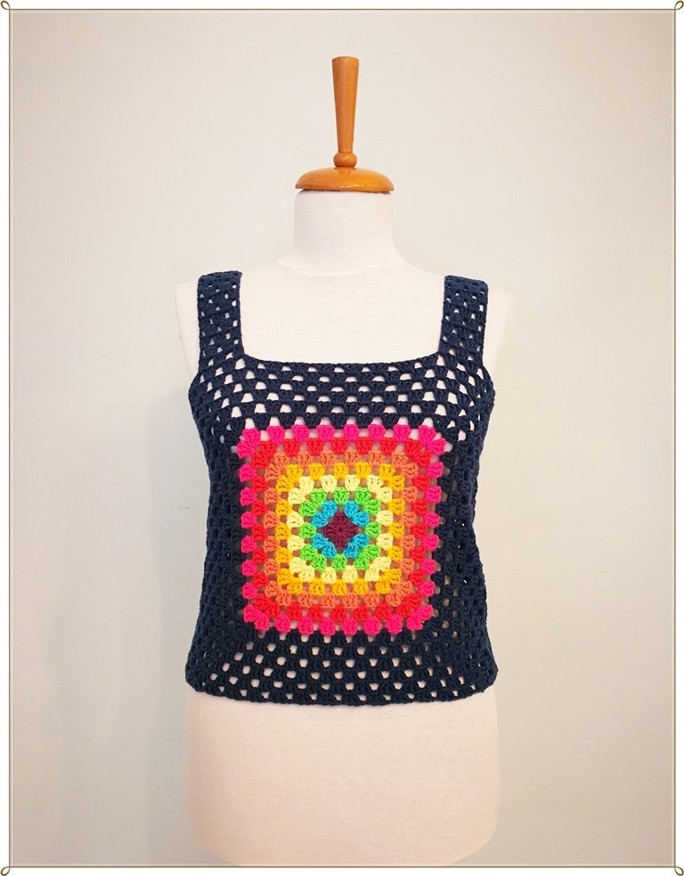 Handgemachtes Häkeln Oma Quadrat Crop Top Regenbogen Boho Halfter Handgemachtes Häkeln Oma Quadrat Crop Top Regenbogen Boho Halfter von KNITANDCROCHETWORLD