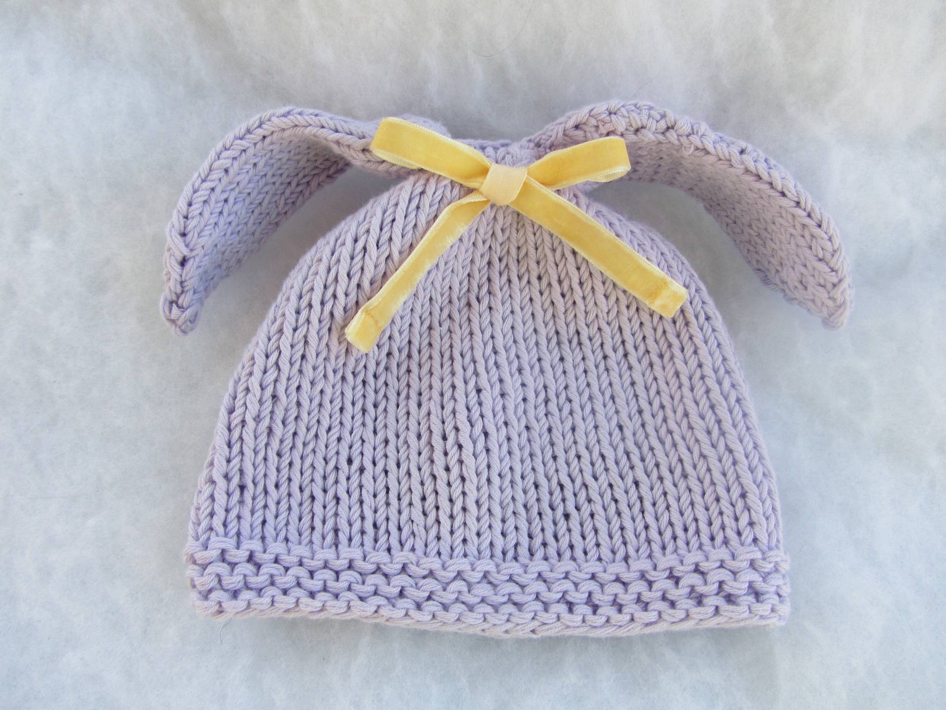 Alle Natürlichen Baumwolle Babyhasenmütze. Größe 0-3 Monate Alle Natürlichen Baumwolle Babyhasenmütze. Größe 0-3 Monate von KNITLEBITS