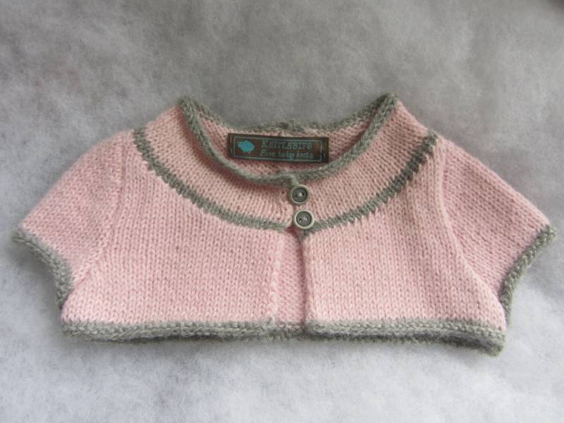 Ganz Natürliche Rosa Und Graue Baby Strickjacke. Größe 1-3 Monate Ganz Natürliche Rosa Und Graue Baby Strickjacke. Größe 1-3 Monate von KNITLEBITS