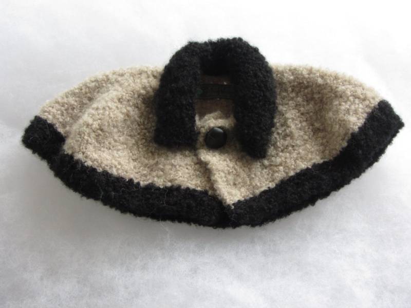 Baby Umhang Alpaka Boucle. Größe 0-3 Monate Baby Umhang Alpaka Boucle. Größe 0-3 Monate von KNITLEBITS