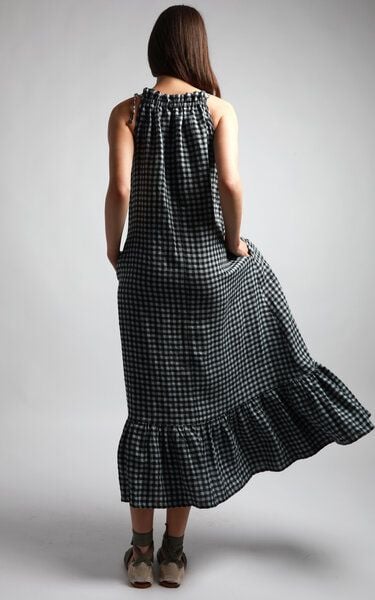 KNOTIUM CLOVER Maxi-Leinenkleid mit Neckholder und Rüschen von KNOTIUM