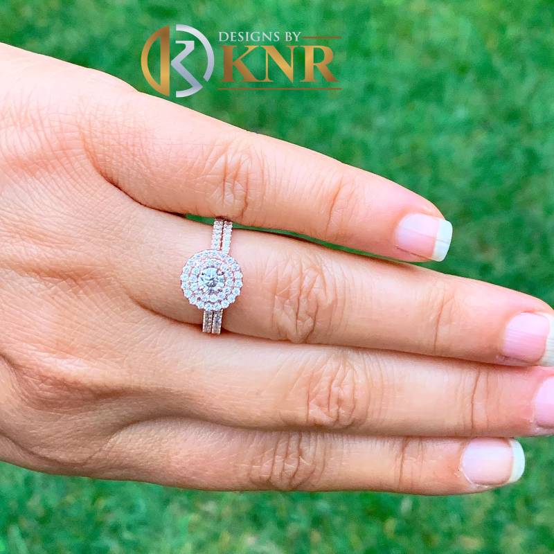 14K Solid Rose Gold Rundschnitt Vatural Diamant Verlobungsring Und Passende Band Doppel Halo Ehering Brautring Für Sie 1.10Ctw von KNRINC