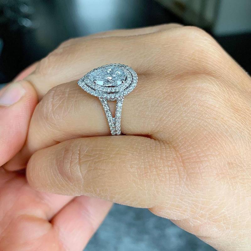 Birnenform Moissanite Und Rundschliffseiten Cvd Diamant Verlobungsring Halo Braut Ehering Doppel Stil 14K Weißgold 2.70Ct von KNRINC
