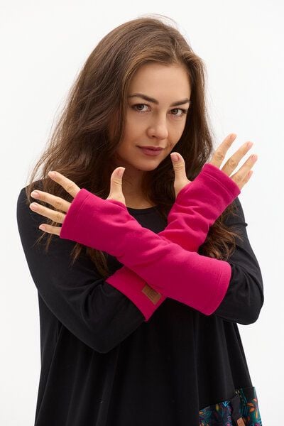 Handstulpen Puffy – Armstulpen aus Bio-Baumwolle – warm & bequem – glatt oder mit KOKOworld-Print – fair & nachhaltig produziert in EU von KOKOworld