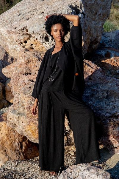 Hose Roma – Elegante lange & weite – Taschen – Viskose mit Leinen – Fair produziert in Polen – KOKOworld von KOKOworld