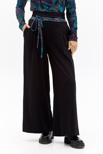 Hose Soto – Schwarz – Bio-Baumwollee exklusiver KOKOworld-Print Gürtel – Hoher Bund Seitentaschen – Fair produziert in Polen Hose Soto – Schwarz – Bio-Baumwollee exklusiver KOKOworld-Print Gürtel – Hoher Bund Seitentaschen – Fair produziert in Polen von KOKOworld