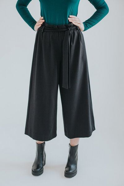 Hose Kuloty Alka – Culotte-Hose mit erhöhter Leibhöhe – Bund im Paperbag-Stil – 100% in EU fair produziert – KOKOworld von KOKOworld