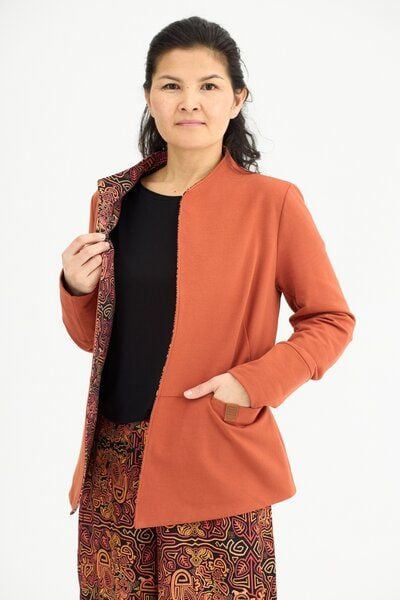 Blazer Tica Damen – taillierte Jacke aus Bio-Baumwolle – nachhaltig & fair produziert in der EU – elegantes Design mit KOKOworld-Details von KOKOworld