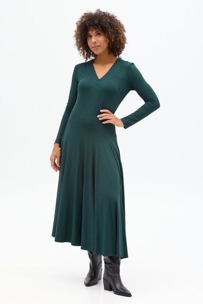 Kleid Lia – Maxikleid mit ausgestelltem Rock – Lange Ärmel – V-Ausschnitt – Versteckte Taschen – 100% in der EU fair produziert – KOKOworld von KOKOworld