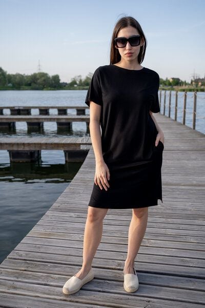 Kleid Saja Reversible – Beidseitig lockeres – Kurzen Ärmeln – Taschen – V-Ausschnitt – 100% in der EU fair produziert – KOKOworld von KOKOworld