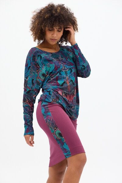 Rock Loba – Figurbetonter Schnitt bis zum Knie – Tasche an einer Seite – Breiter Bund – Einsätze aus einem Originalmuster KOKOworld – Fair produziert in Polen von KOKOworld