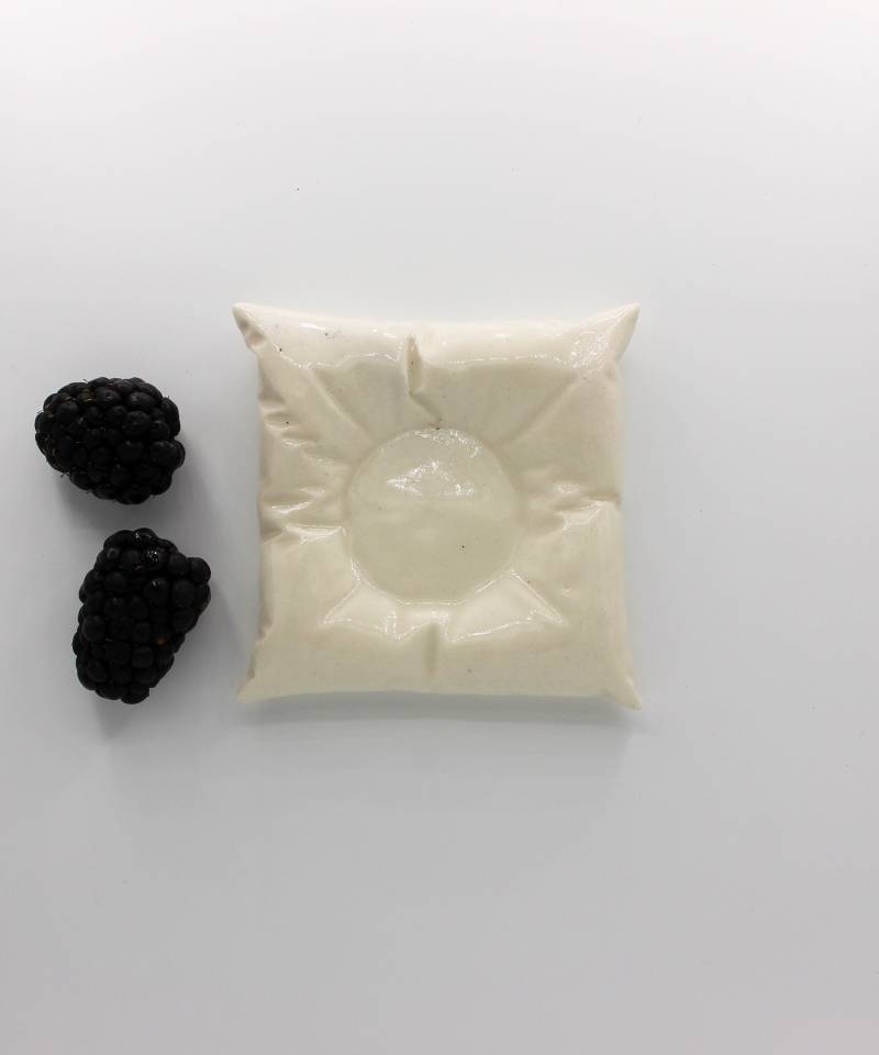 Handgemachte Kissen Schmuckschale von KOLOSceramics