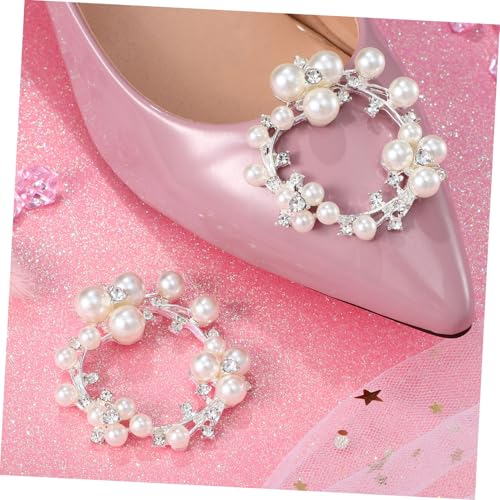 KOMBIUDA Elegante Perlen Schuhclips Damen Silberfarbene Schuhschnallen Charms Dekorative Clips für Sneaker und Damenschuhe Feine Verarbeitung Einfach Anzubringen Modischer Schuhschmuck von KOMBIUDA
