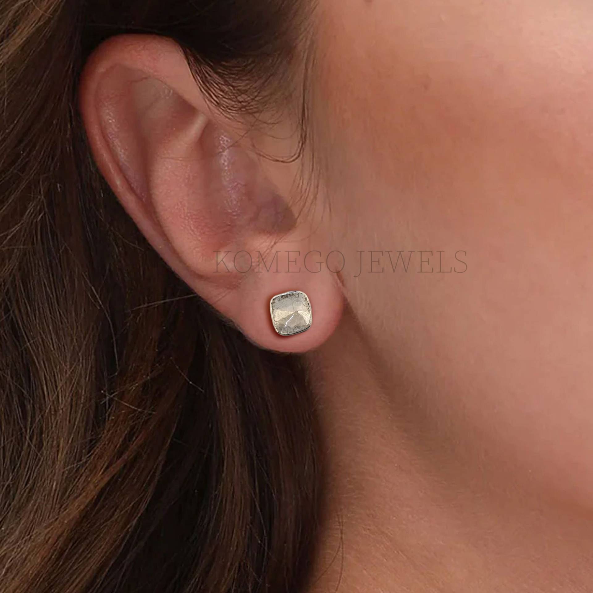 Natürliche Diamant Ohrstecker Zierliche Scheibe Ohrring Rose Cut Polki Ohrringe Minimalist Jahrestag Geschenk Für Sie von KOMEGOJewels